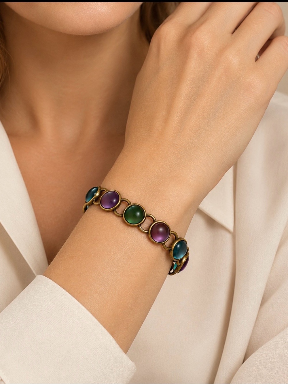 Gorgeous moonstone iridescent glass antique bracelet